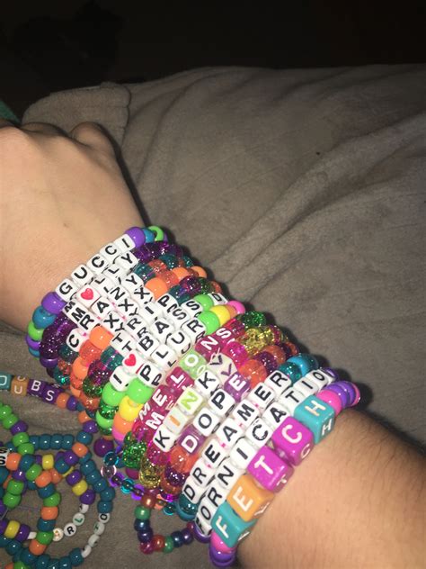 how do you spell bracelet.
